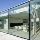 Дом из стекла: проект, особенности